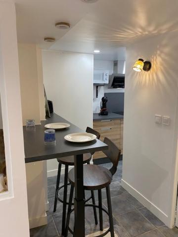 Appart Studio Rdc De Maison Avec Exterieur Proche Reims Tinqueux Buitenkant foto
